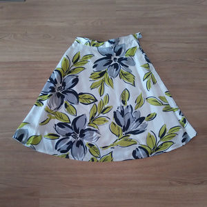 Beautiful Lined Silk  Flower Skirt XXSP